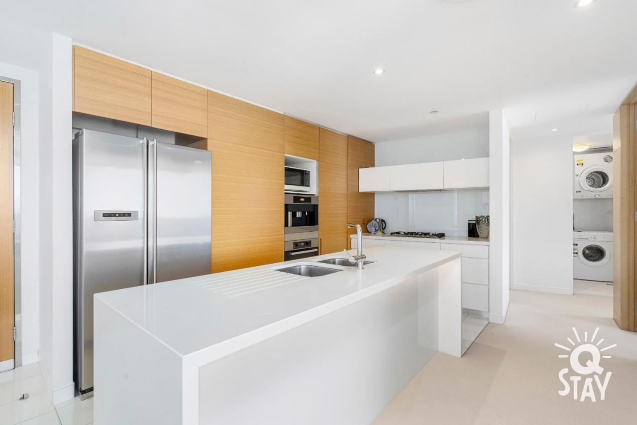 Oracle - Q Apartment