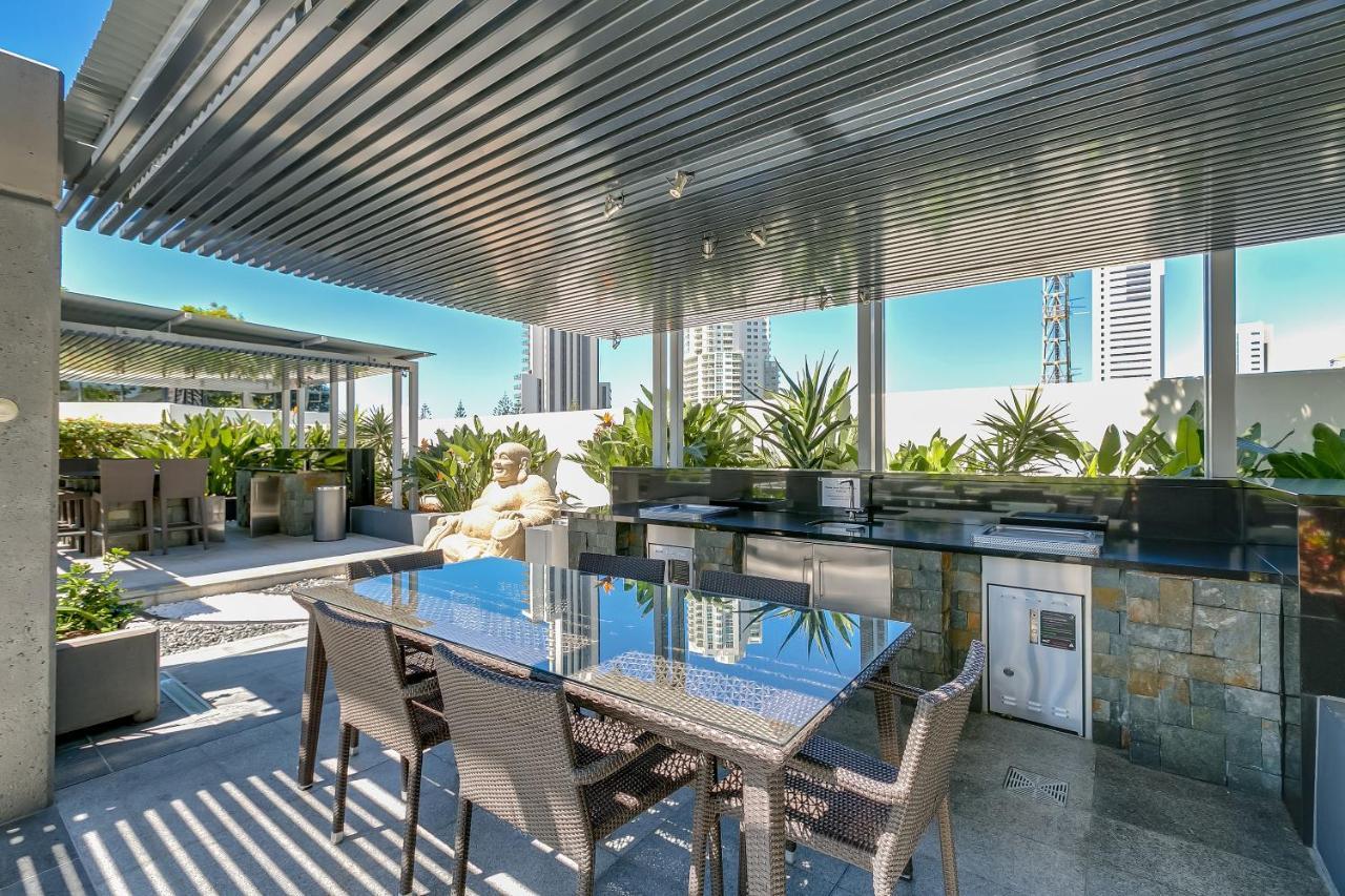 Oracle - Q Apartment
